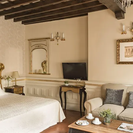 Casa 1800 Hotel 3*