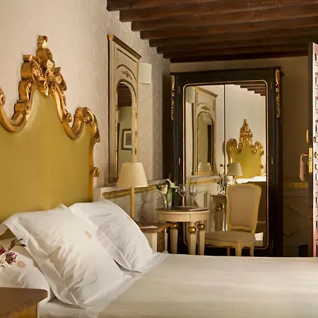 Ξενοδοχείο Casa 1800 3*