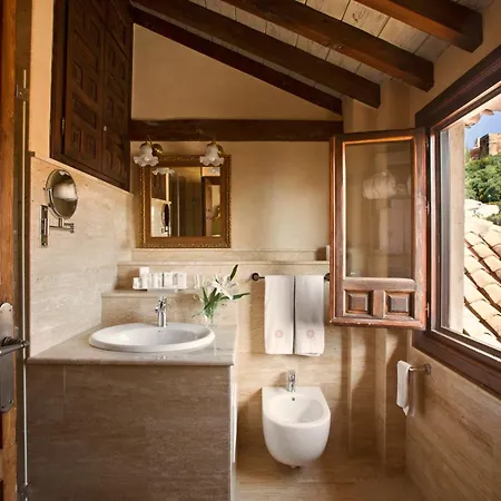 Ξενοδοχείο Casa 1800 3*