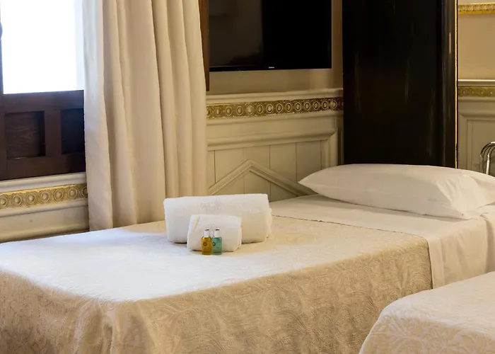 カーサ 1800 ホテル