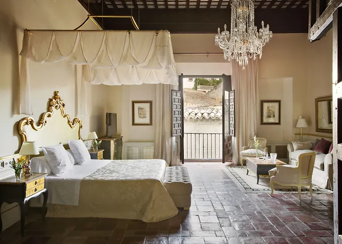 ホテル カーサ 1800 グラナダ