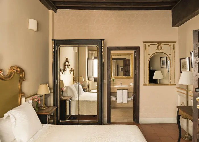 カーサ 1800 3* グラナダ