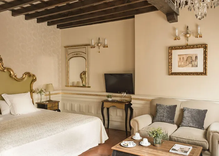 カーサ 1800 ホテル 3*