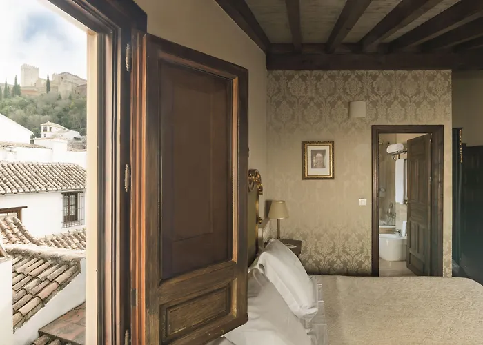 カーサ 1800 ホテル