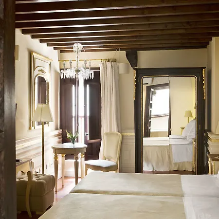 Casa 1800 3*